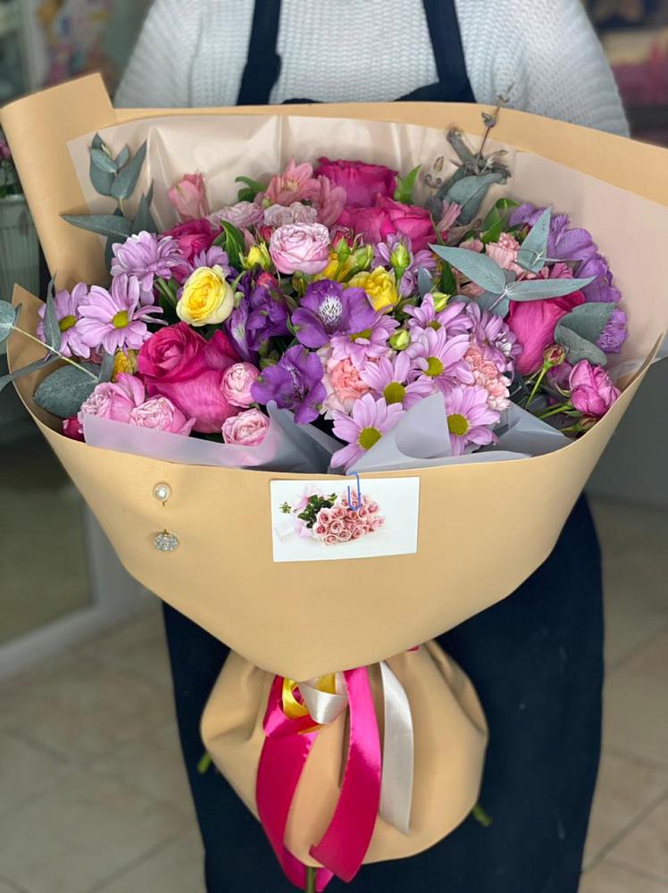 Букет цветов из: Хризантемы, Гвоздики и Альстромерии в Пятовском