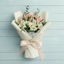 Букет цветов из:  Альстромерии в Пятовском