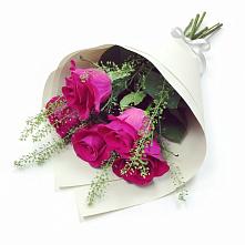 Букет цветов из:  Розы в Пятовском