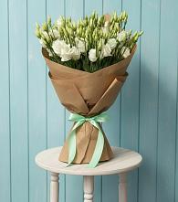 Букет цветов из:  Лизиантусы в Пятовском