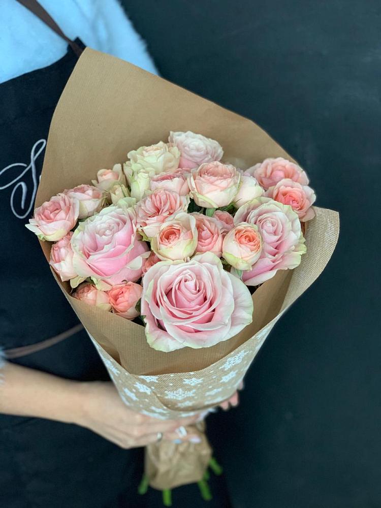 Букет цветов из: Хризантемы и Розы в Пятовском