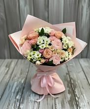 Букет цветов из:  Гвоздики, Розы и Хризантемы в Пятовском