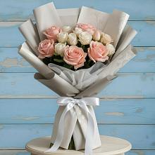 Букет цветов из:  Розы #REPLACE_PRED# Пятовском