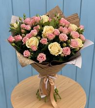 Букет цветов из:  Розы #REPLACE_PRED# Пятовском