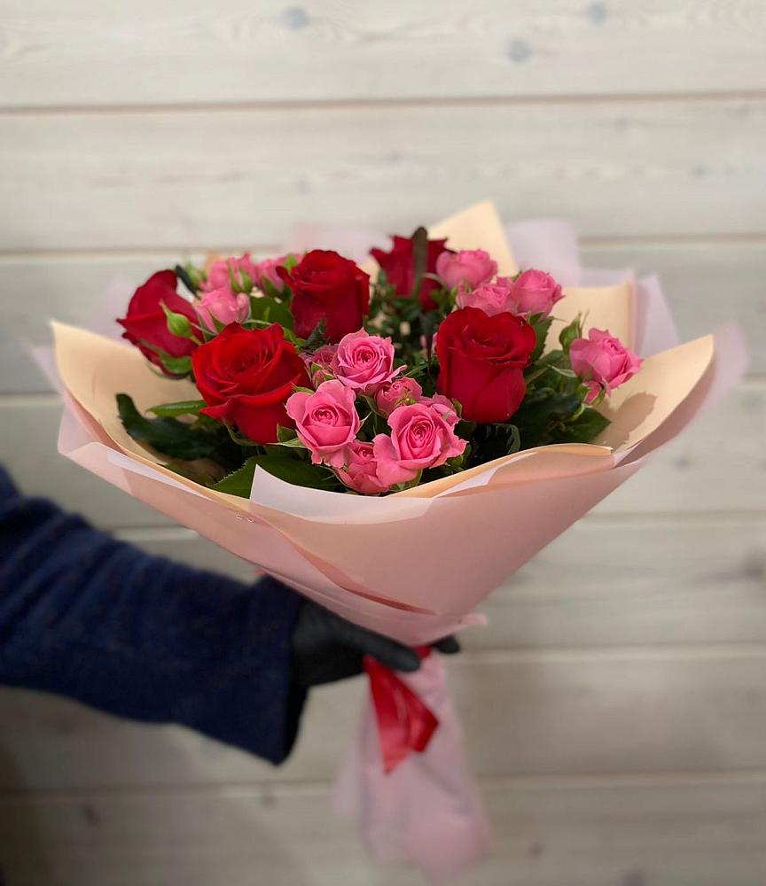 Букет цветов из: Розы в Пятовском